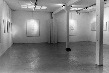 مشهد من معرض «Les Dix-neuf Regards ou l'Œuvre blanche»، FIAC، القصر الكبير، باريس، Galerie Jacqueline Blanquet، 1981
